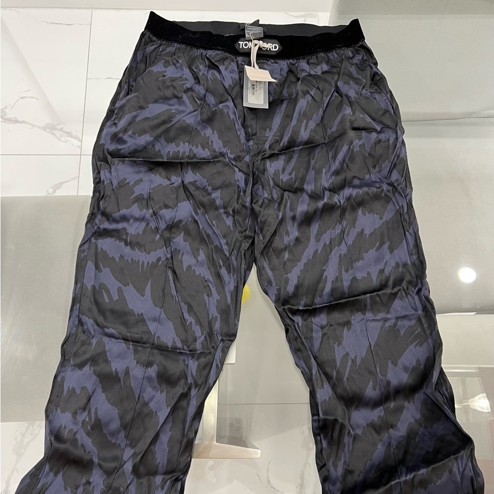Tom ford ABSTRACT ZEBRA SILK PAJAMA PANTS - Picture 2 of 8
